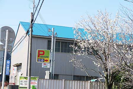 西大阪営業所の倉庫・屋根、外壁の改修工事完成