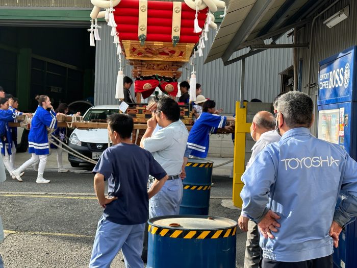 3年ぶりに「田蓑神社祭礼」が復活です。商売繁盛の祈祷をして頂きました(8/1：西大阪）